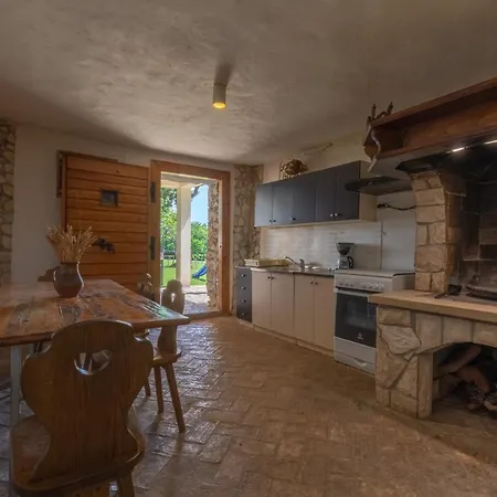 Βίλα Casa Laurales Veli Turini