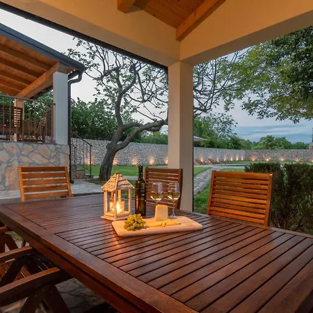 Villa Casa Laurales